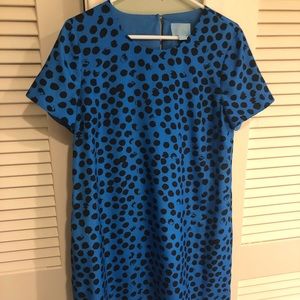 Blue and black CeCe shift dress with pockets